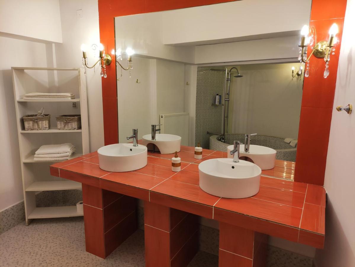 Superior Chic Family Apartment Καλαμπάκα Εξωτερικό φωτογραφία
